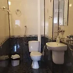Хотел семеен далиа *